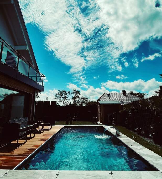 Villa Dreamy Vibes Mit Privatem Pool & Rheinblick Niederkassel Buitenkant foto