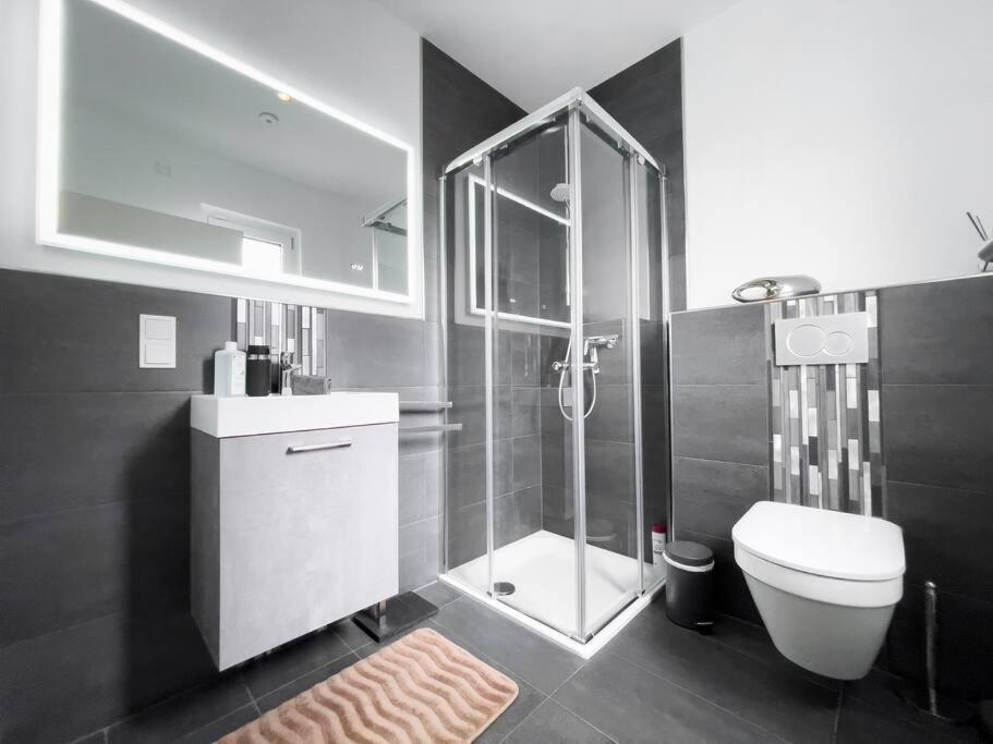 Villa Dreamy Vibes Mit Privatem Pool & Rheinblick Niederkassel Buitenkant foto