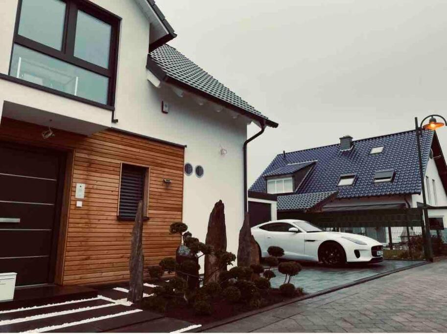 Villa Dreamy Vibes Mit Privatem Pool & Rheinblick Niederkassel Buitenkant foto