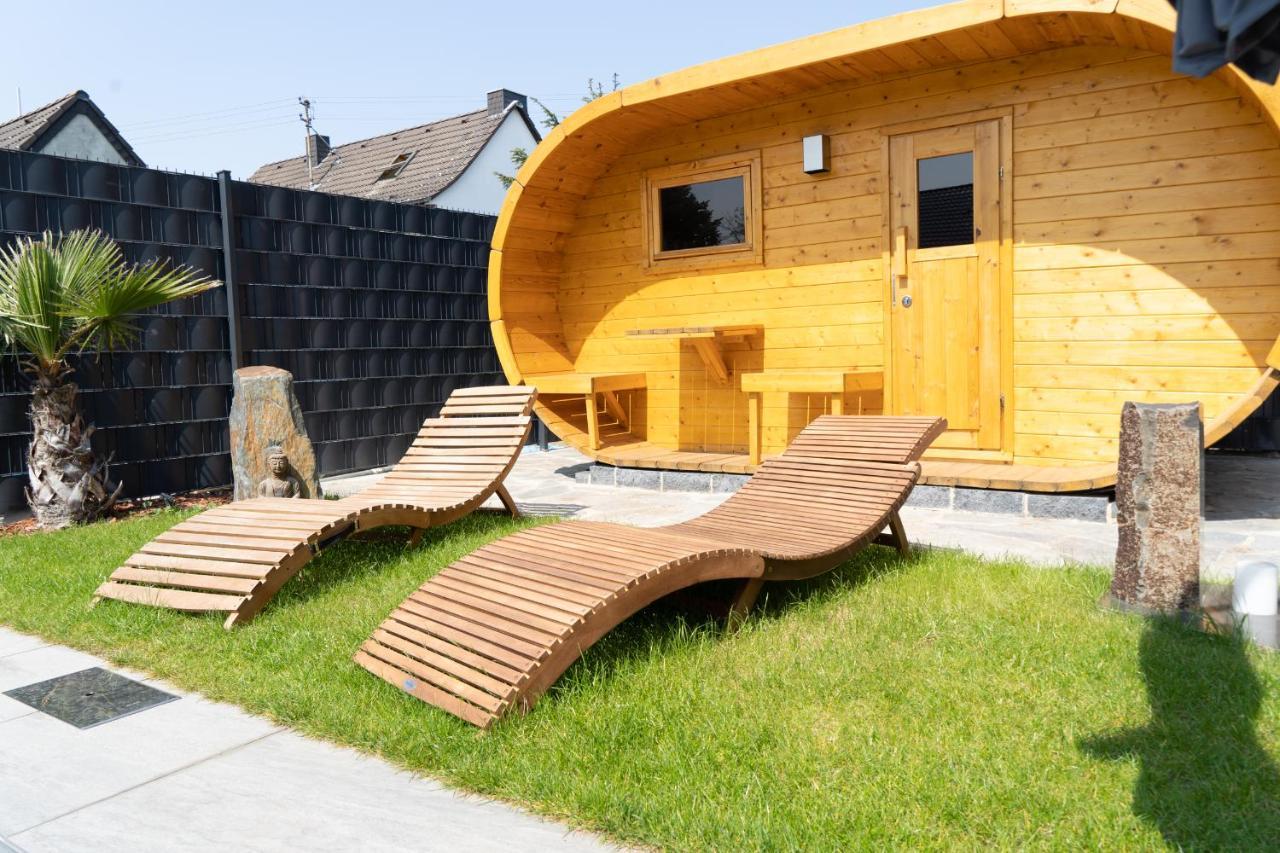 Villa Dreamy Vibes Mit Privatem Pool & Rheinblick Niederkassel Buitenkant foto